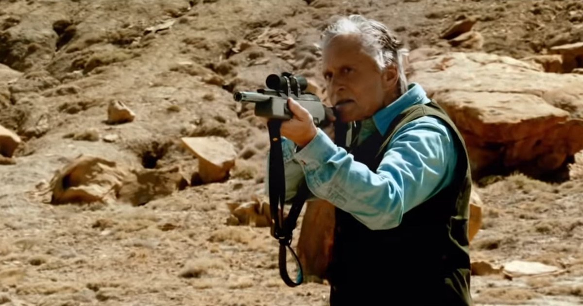 Beyond the Reach Blu-ray Review (2014) - Import